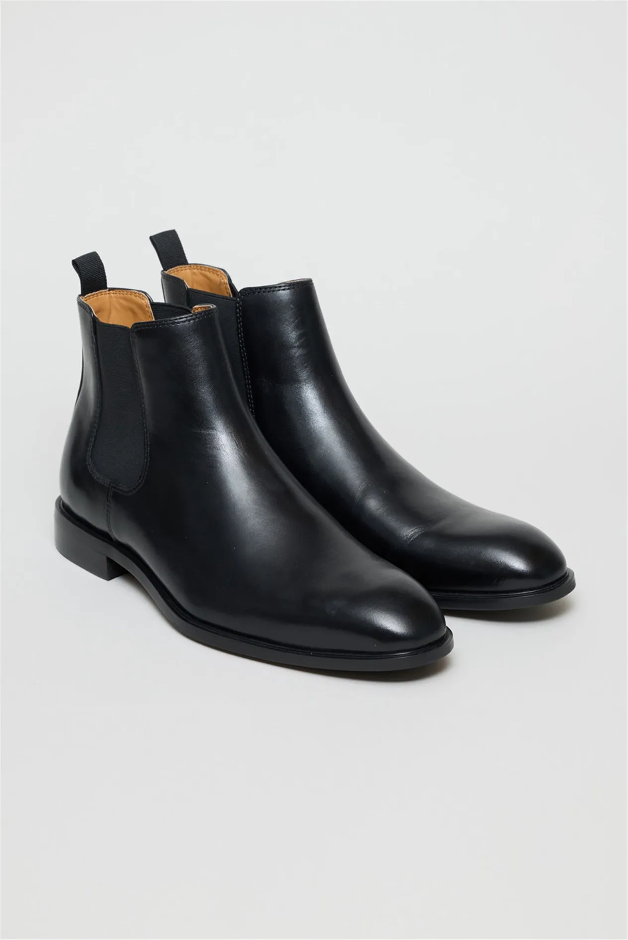 Black Leather Chelsea Boots