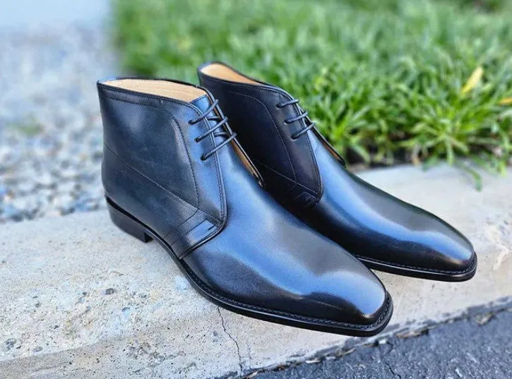 Calfskin Chukka Boot Navy