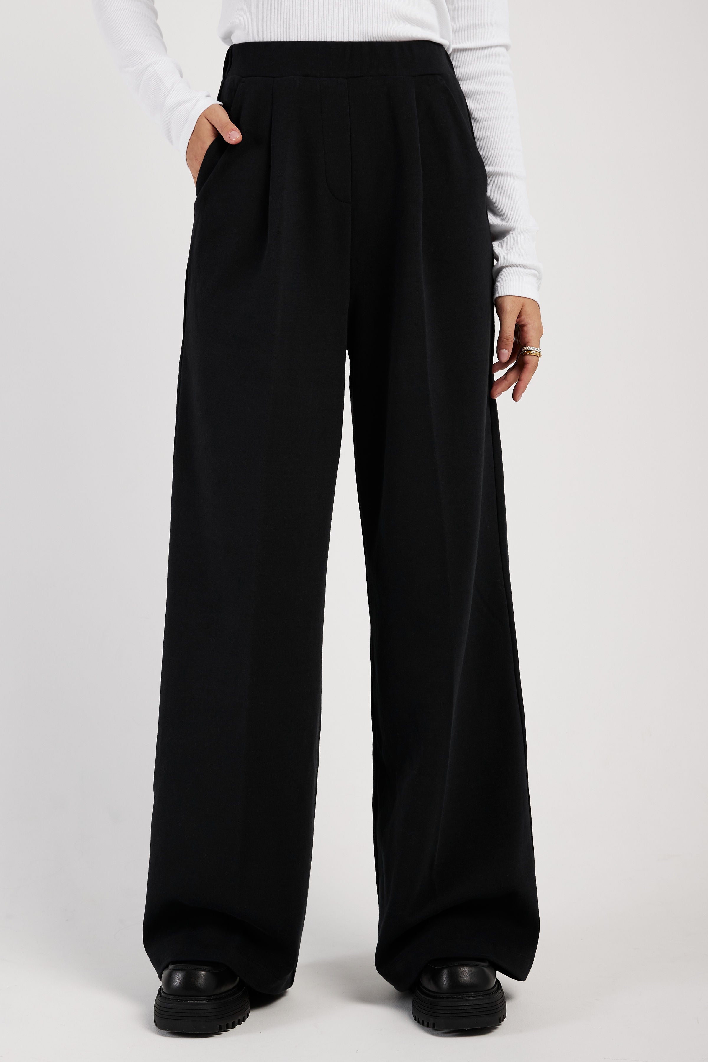 Canter Jersey Pant in Black