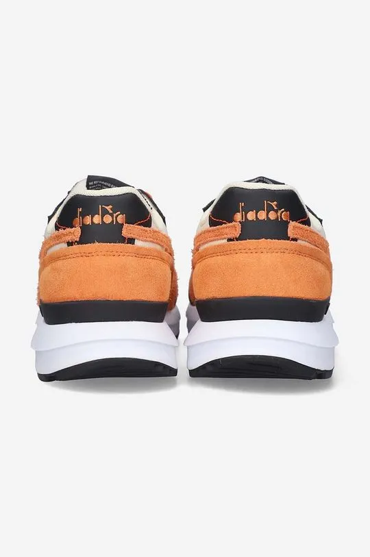 Diadora sneakers Kmaro Halloween orange color