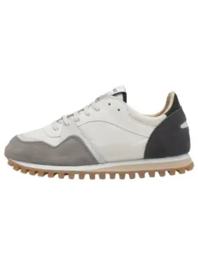 Marathon Trail Sneakers White Gray