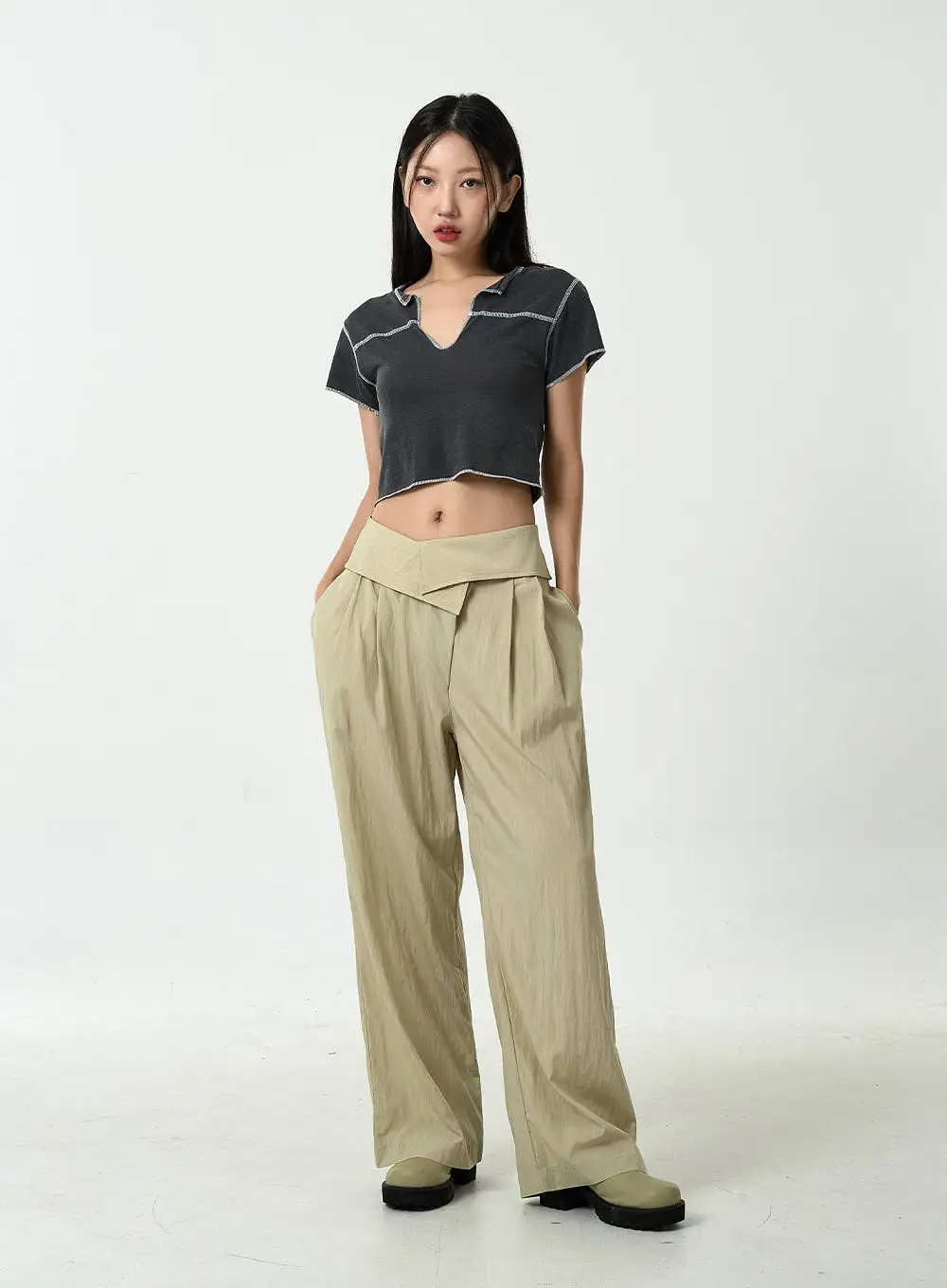 Pin-tuck Nylon Wide Leg Pants CU13