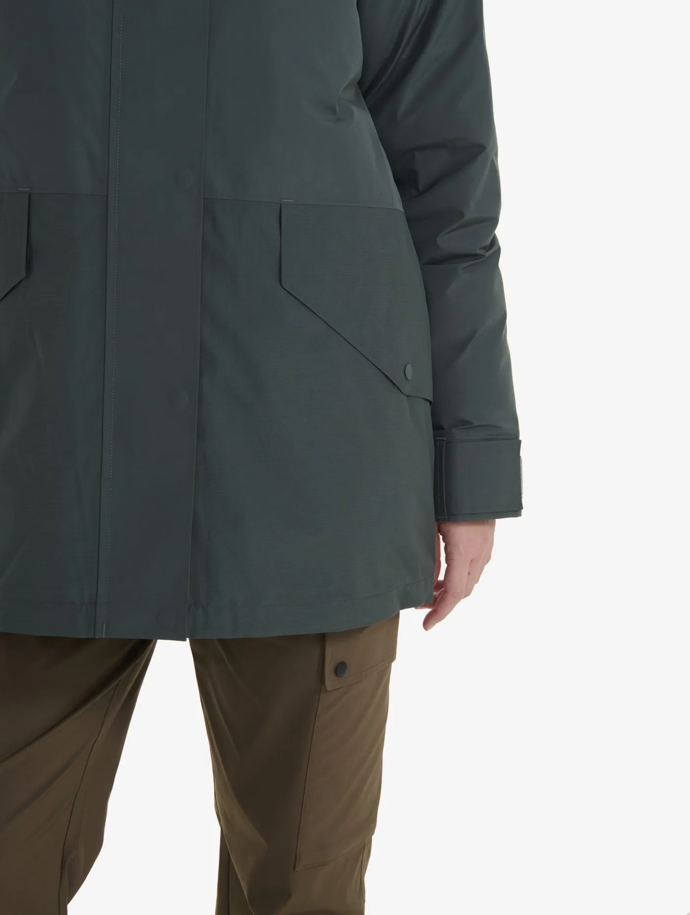 Super-warm mid-length Gore-tex® parka