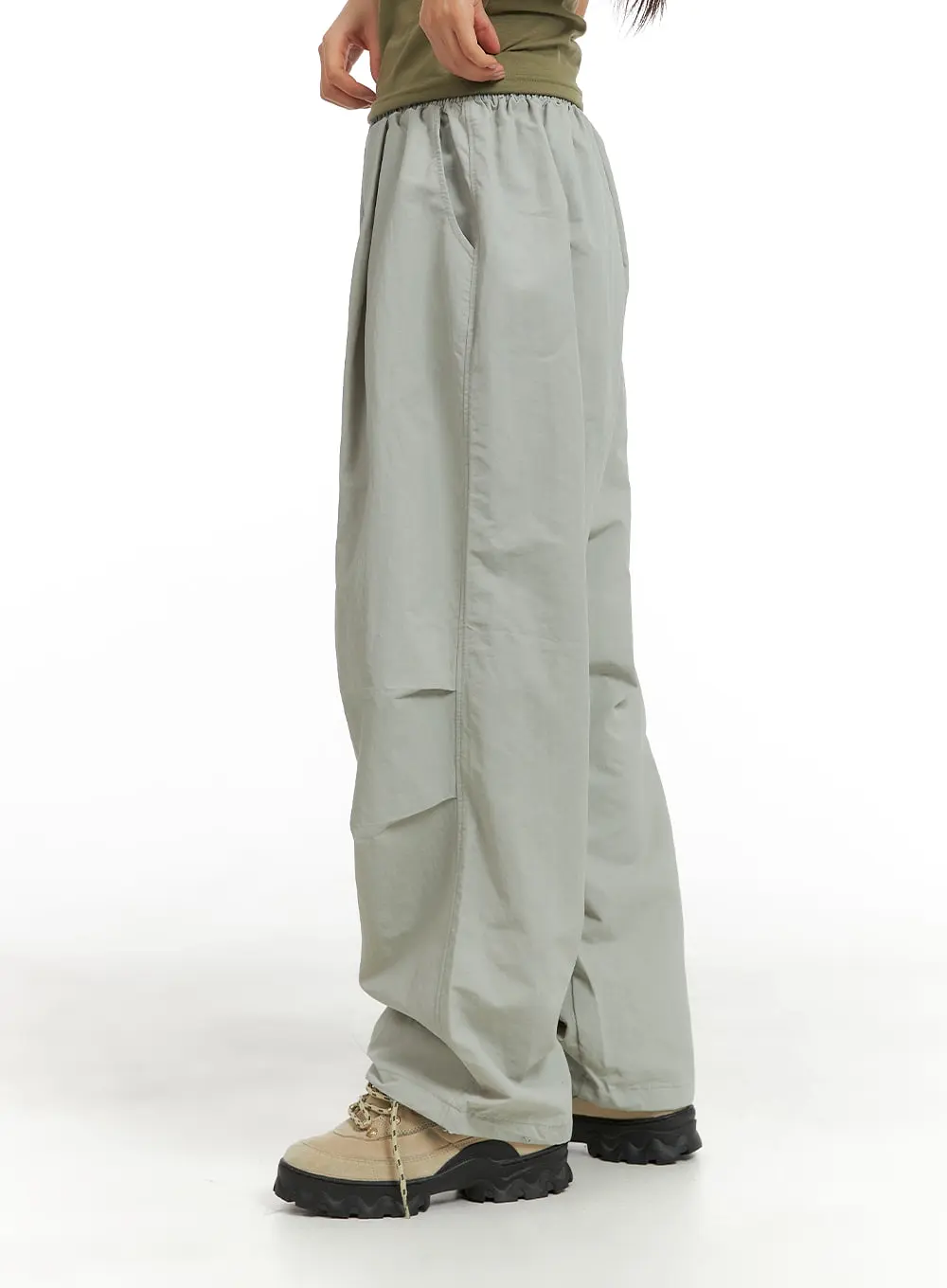 Unisex Classic Parachute Pants CM418