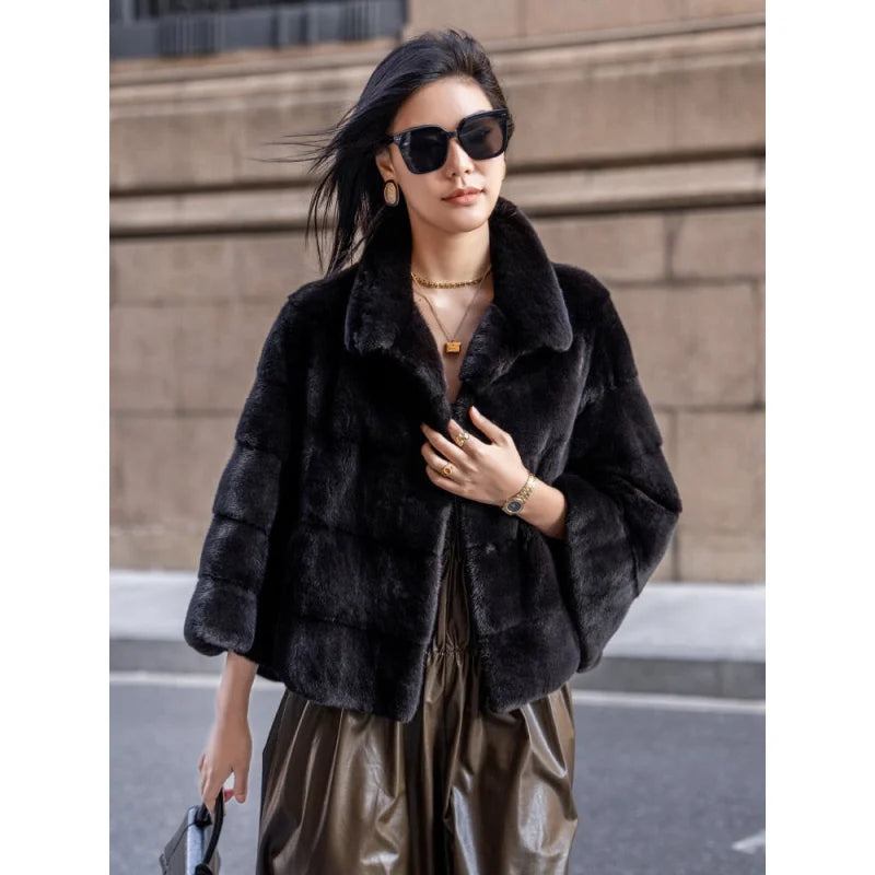 Women's Essential Winter Warm Real Natural Mink Fur Short Cloak Jacket